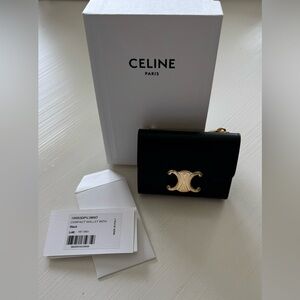 Celine compact wallet with coin triomphe in shiny calfskin black